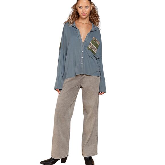 Olive Green Boho Oversize Button Up Shirt MEDIUM Bell Sleeve Slouchy Top POL NEW - Picture 4 of 11